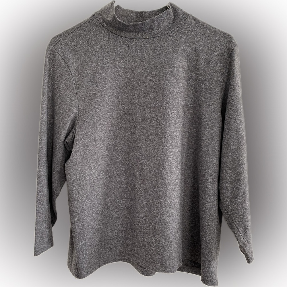 L.L. Bean Traveler Mock Neck Tee - Size Large - EUC!